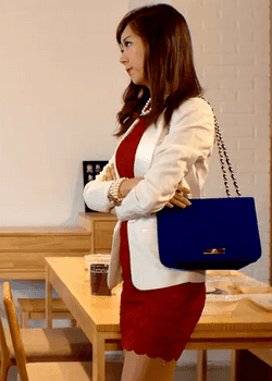 姐妹情室完整版先锋影音