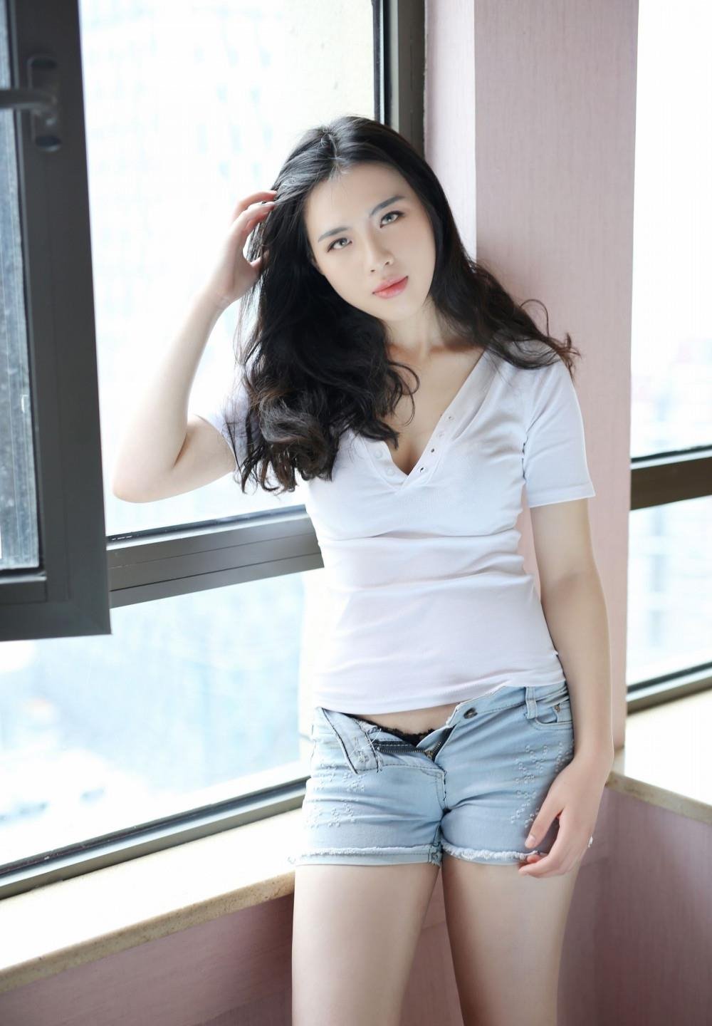 ������Ů�������ȷ�Ӱ��