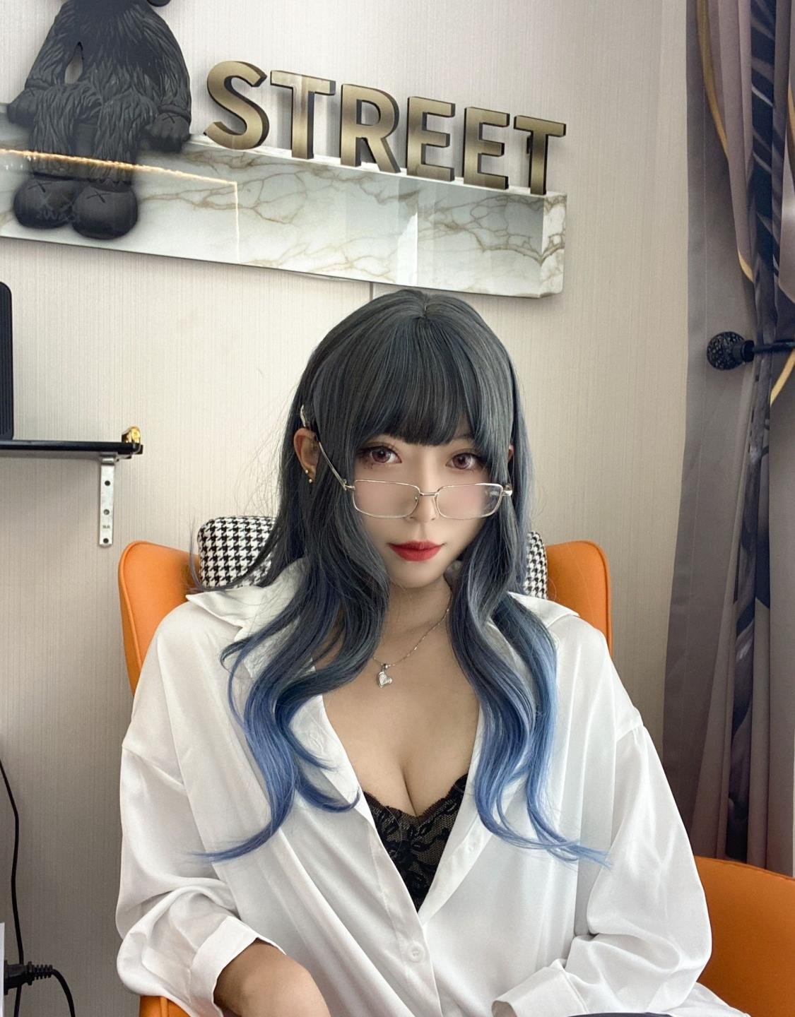 ����̫̫ë����B.�����ȷ�Ӱ��