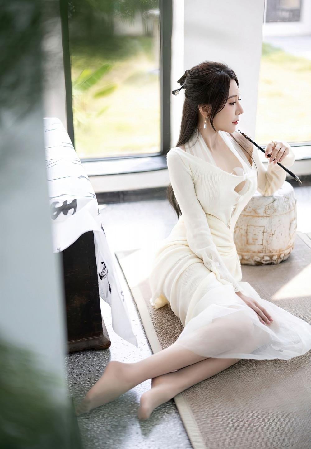 ɫ�����ȷ�Ӱ��