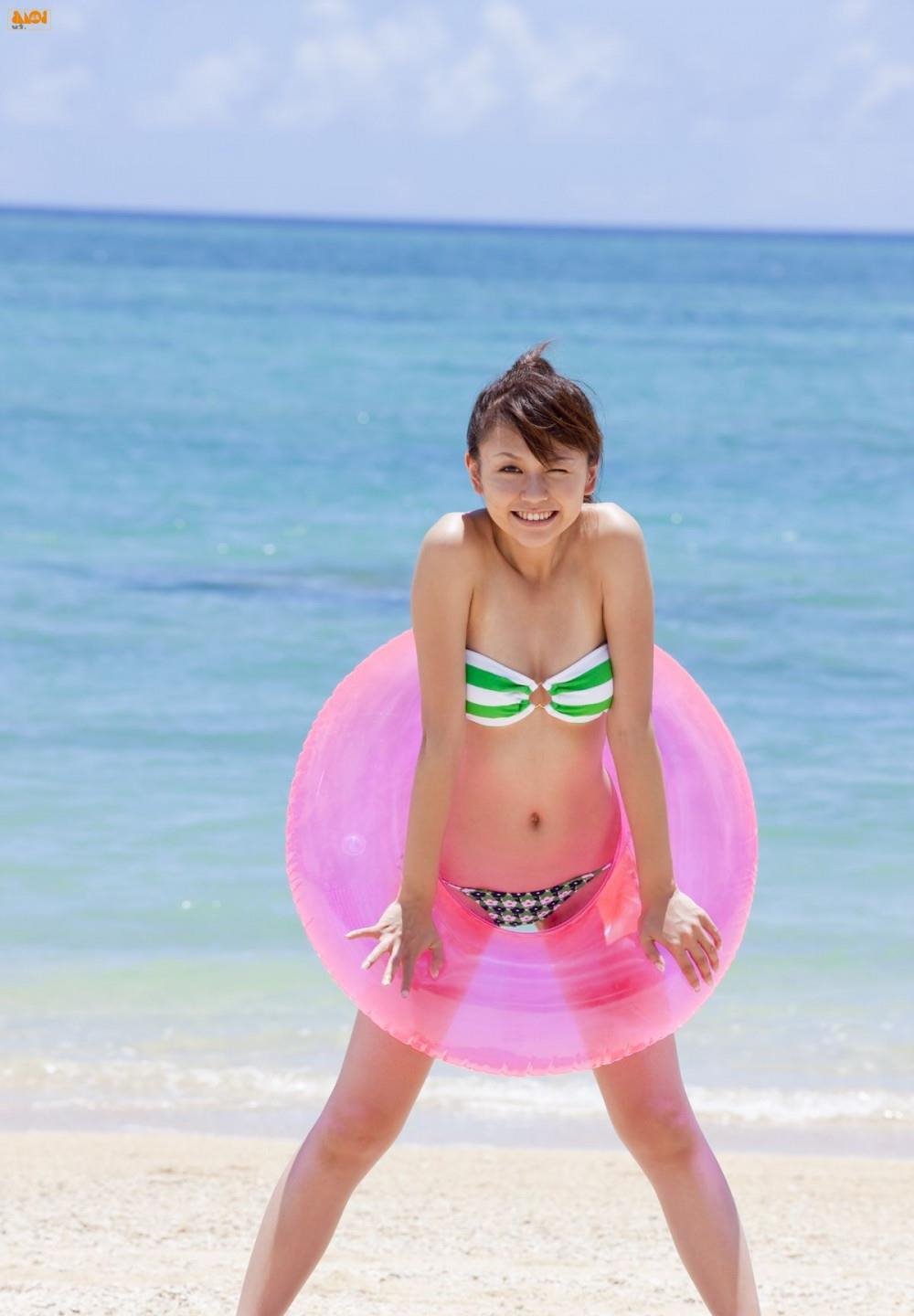 ��ɫһ��2������4�������ȷ�Ӱ��